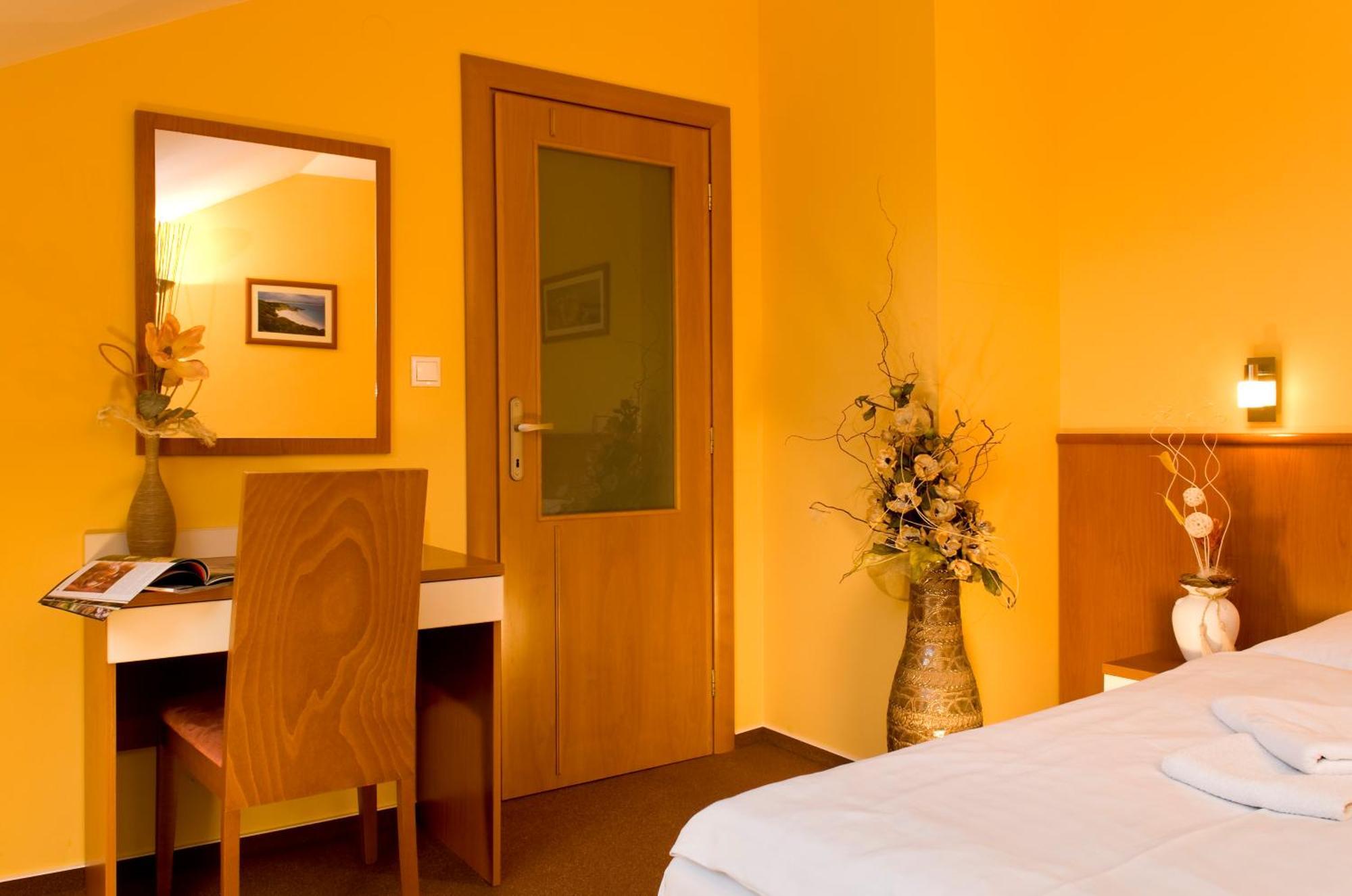 Penzion Franko Zvolen Habitación foto