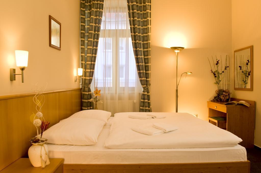 Penzion Franko Zvolen Habitación foto